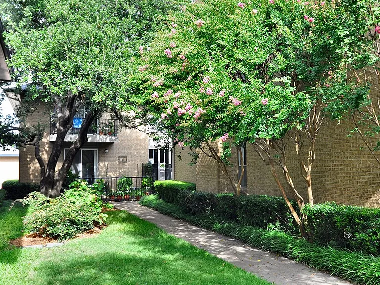 10757 Villager Rd #B — Photo 31