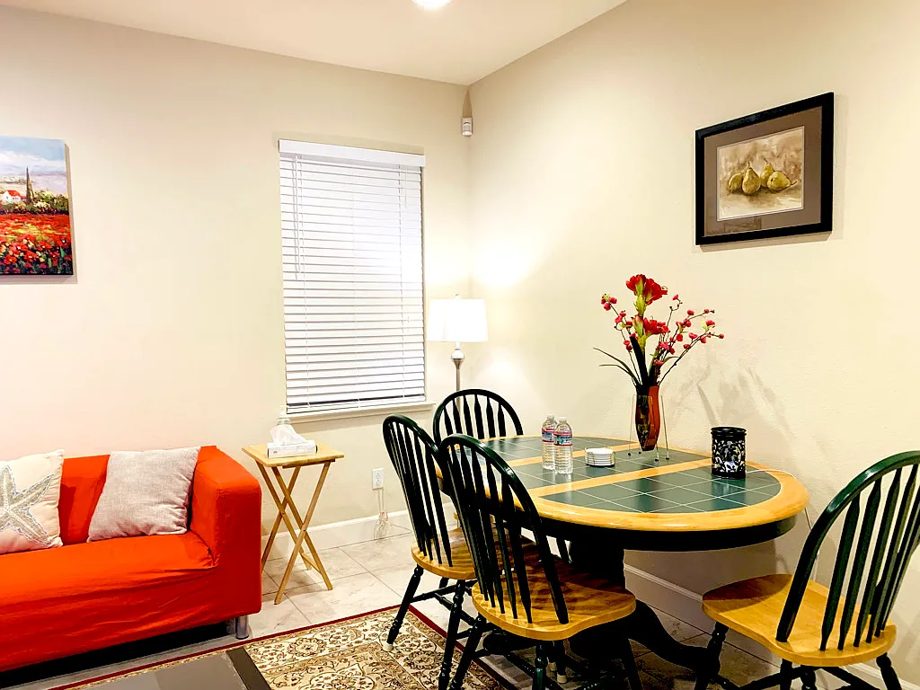 1 bed, 650 sqft, $2,250 — Photo 4