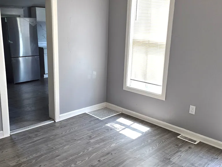 2679 Cherry St — Photo 2