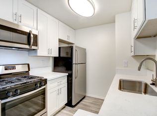 5760 Laurel Canyon Blvd #9102036, Valley Village, CA 91607
