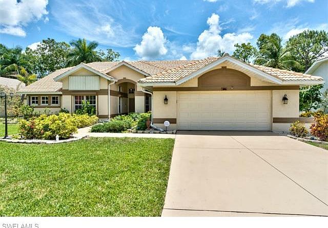 1st image of 398 Henley Dr
