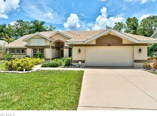 398 Henley Dr, Naples, FL 34104