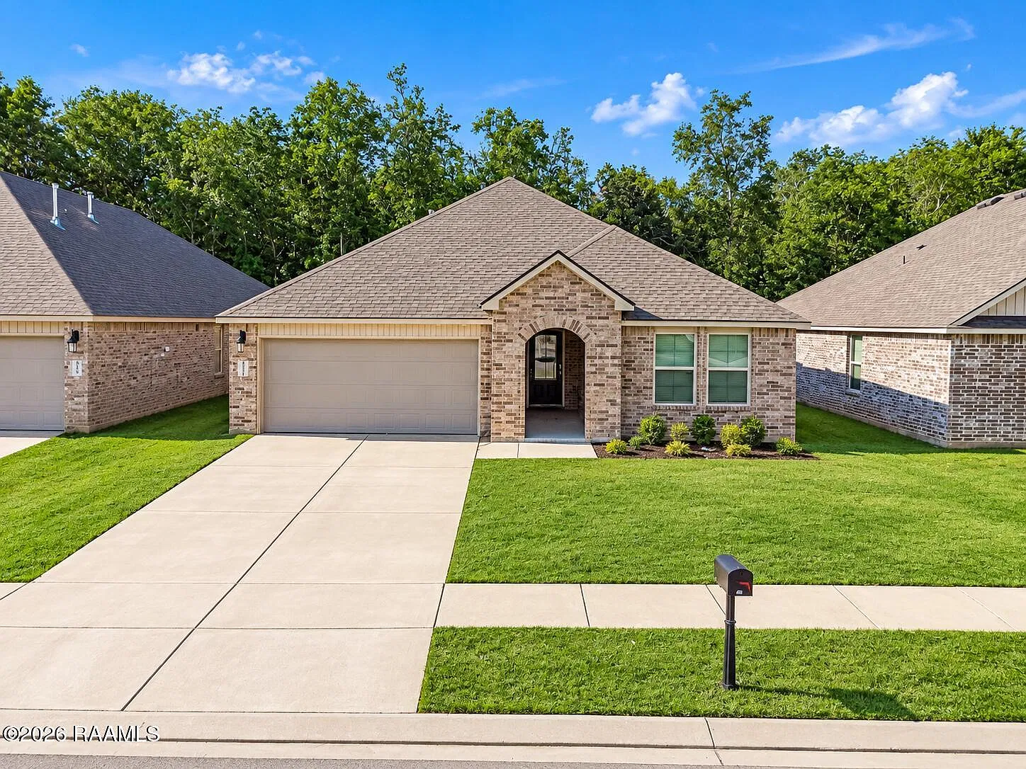 4 bed, 1775 sqft, $2,000 — Photo 3