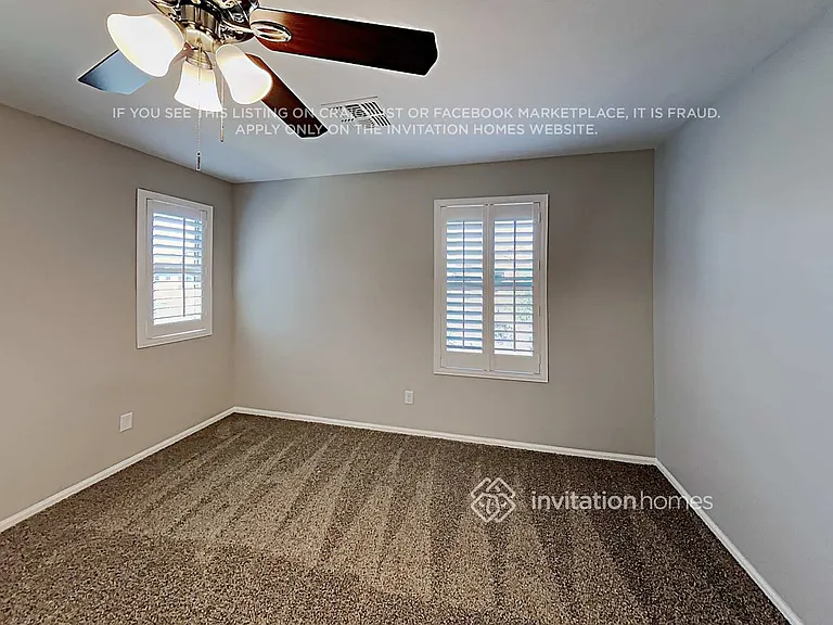 952 S Hawk Ln — Photo 11