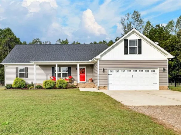 22358 Harvest Dr, Franklin, VA 23851