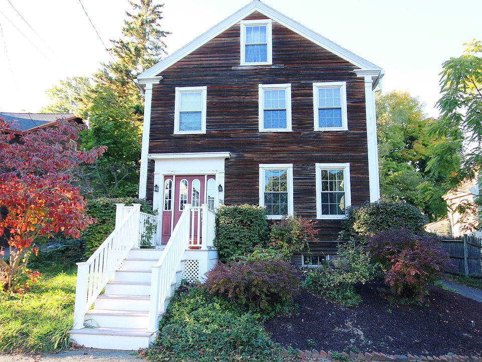 1st image of 26 Woodland St