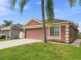 6817 Aramon Ct, Wesley Chapel, FL 33545