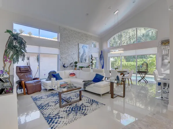 5350 NW 26th Circle, Boca Raton, FL 33496