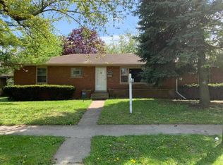 386 W 16th Pl, Chicago Heights, IL 60411