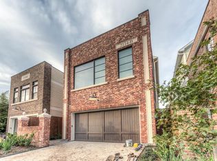 2114C N Memorial Way, Houston, TX 77007