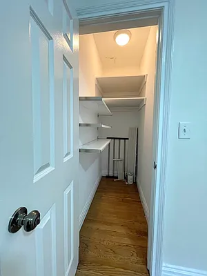 Rented by (Legacy) NY Quality Living Uptown | media 10