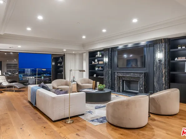 10660 Wilshire Blvd APT 1801, Los Angeles, CA 90024