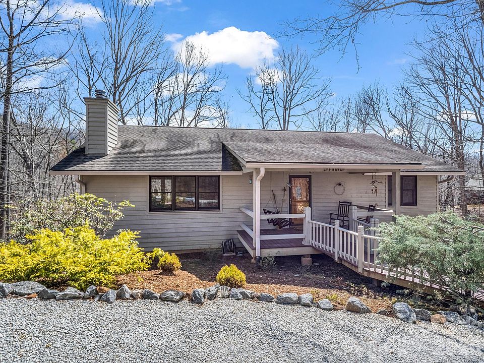 1st image of 780 Rixhaven Dr