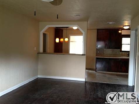 3rd image of 139 Cyril Dr