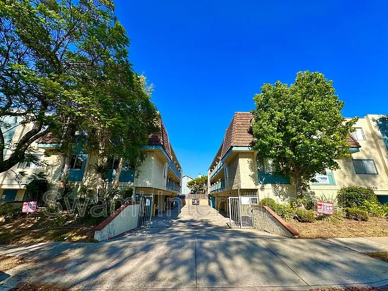 26114 Belle Porte Ave #12 — Photo 33