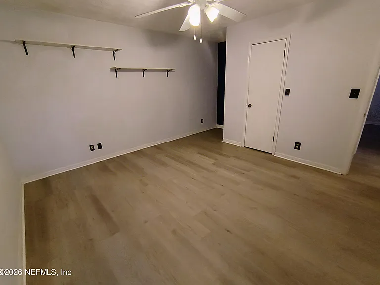 1183 Violet St — Photo 11