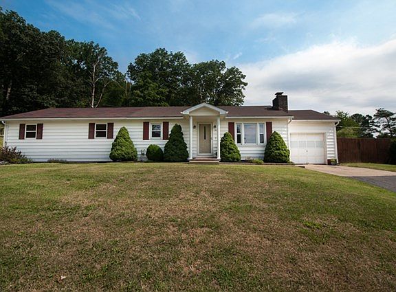 2nd image of 166 Yale Dr