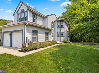 220 Bromley Pl, Robbinsville, NJ 08691