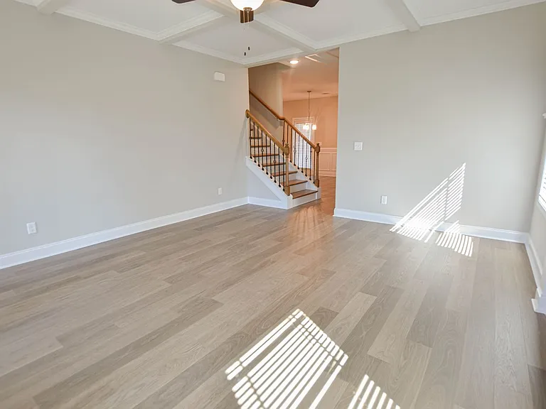 1113 Henry Place Blvd — Photo 4