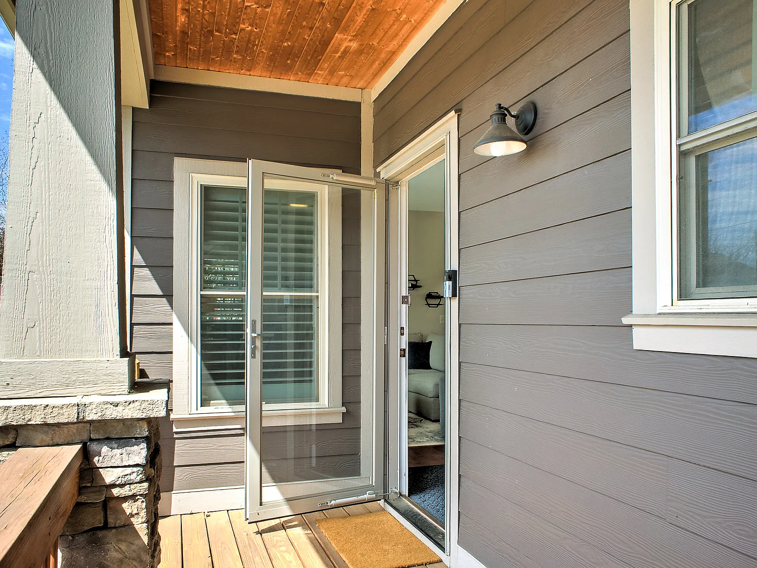 3 bed, 1594 sqft, $3,250 — Photo 4