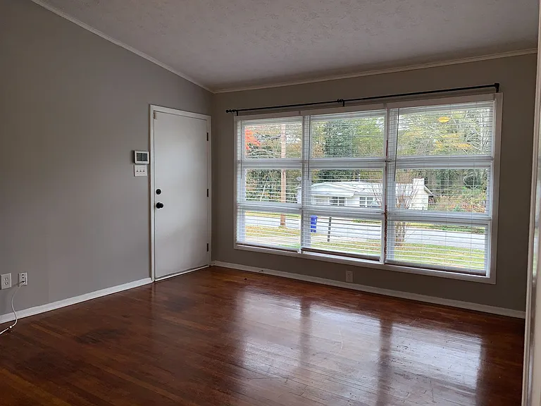 22 Willow Dr — Photo 6