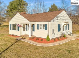 566 Buck Mountain Circle, West Jefferson, NC 28694