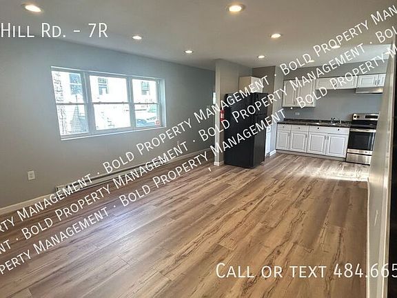 3rd image of 1250 Hill Rd #7R