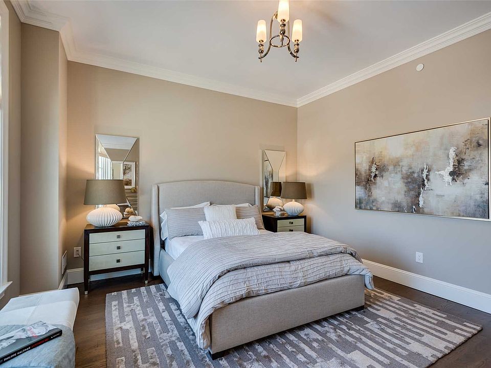 1st image of 101 Grist Mill Cir