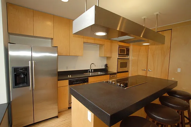 106 N High St #401 — Photo 6