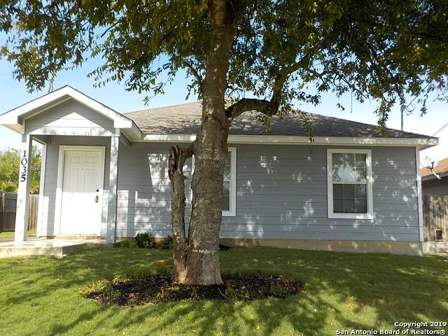 1st image of 1035 Marquette Dr