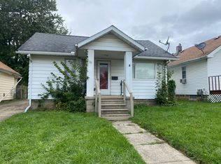 68 W End Ave, Waterford, MI 48328