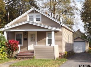 2720 Guilderland Ave, Schenectady, NY 12306