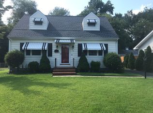 72 Walnut St, Mount Holly, NJ 08060