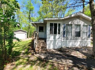 271 Oak St, Edgerton, WI 53534