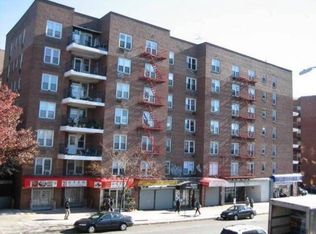 4295 Main St APT 4C, Flushing, NY 11355