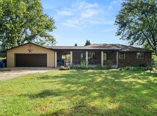 1410 Walnut Ln, Cumming, IA 50061
