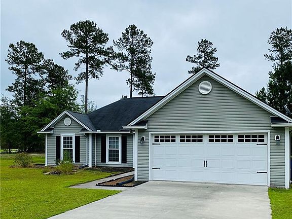 2nd image of 520 Abigail Cir