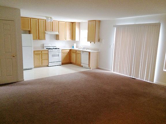 Kitchen & Living Room