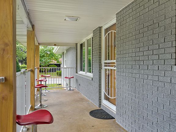 5th image of 1963 S Westwood Avenue