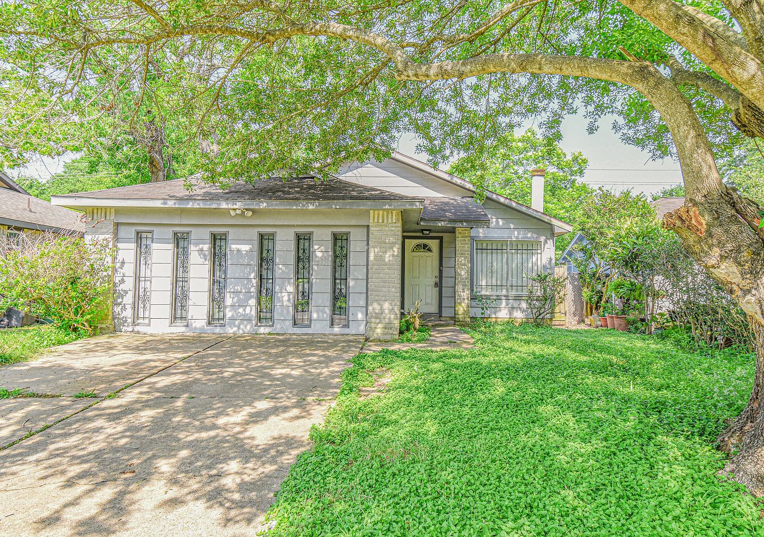 13126 Townwood Dr, Houston, TX 77045 Zillow