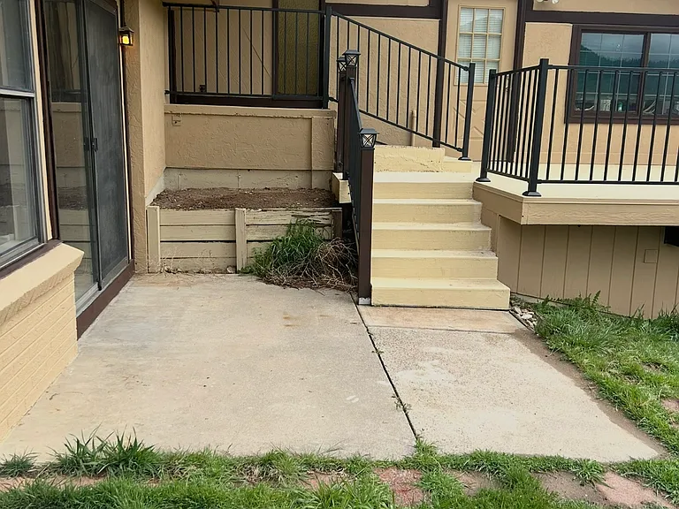 119 Greenwood Dr #1/2 — Photo 23
