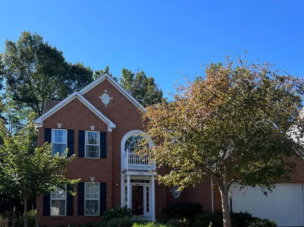 47425 River Crest St, Sterling, VA 20165