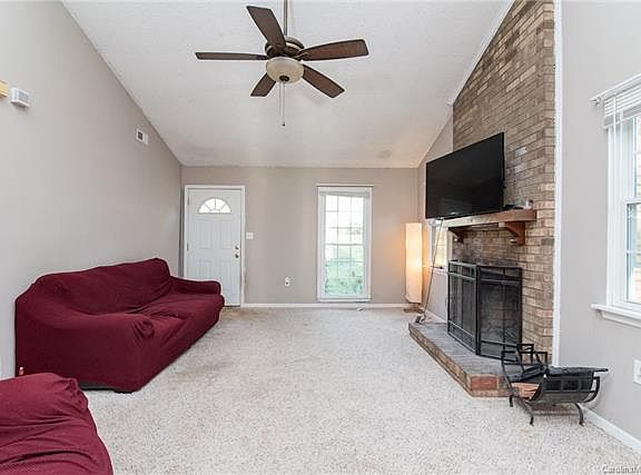 3rd image of 6616 Doubletree Dr