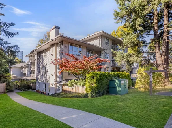 5577 Smith Ave #105, Burnaby, BC V5H 2K7