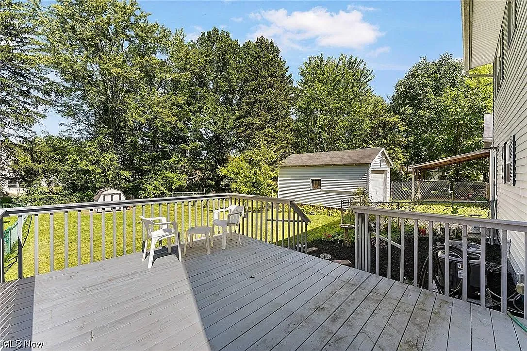 2 bed, 832 sqft, $1,150 — Photo 3