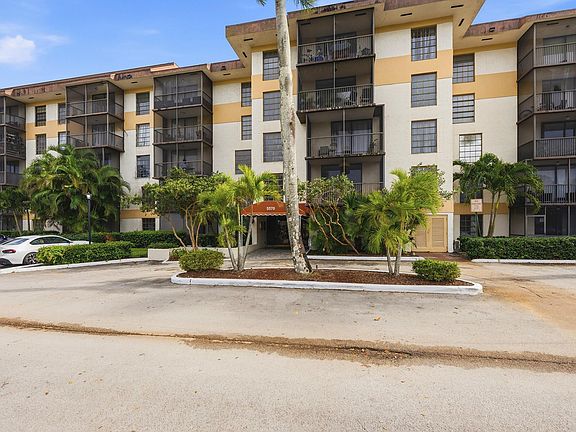 2nd image of 5570 NW 44th Street #313a