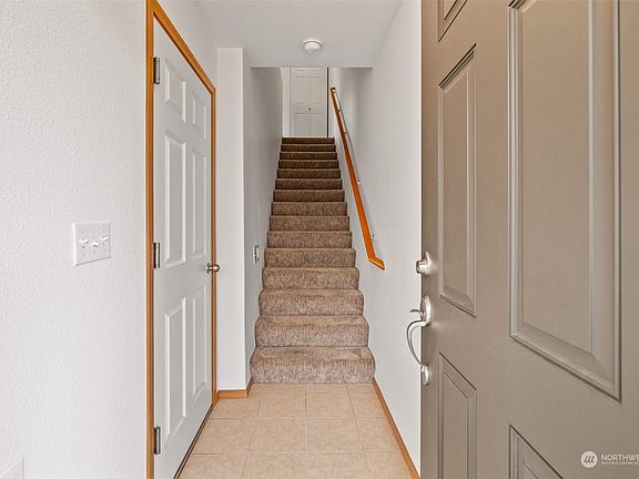 4th image of 3423 52nd Avenue Ct E