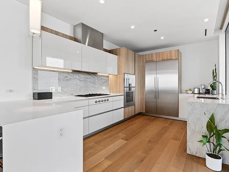 363 E Wacker Dr #3709 — Photo 5