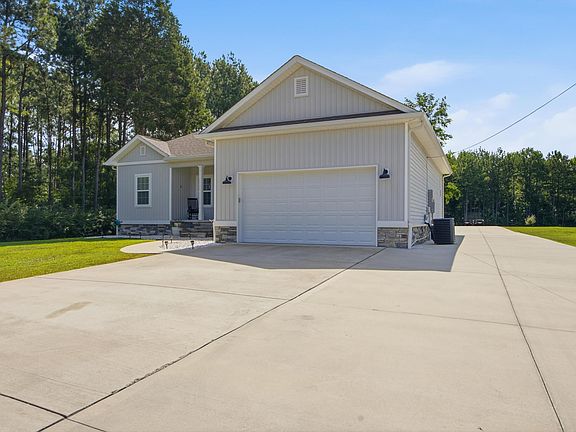 2nd image of 509 Harris Creek Trl SW