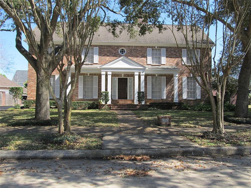 1st image of 4018 Laurel Grove Dr
